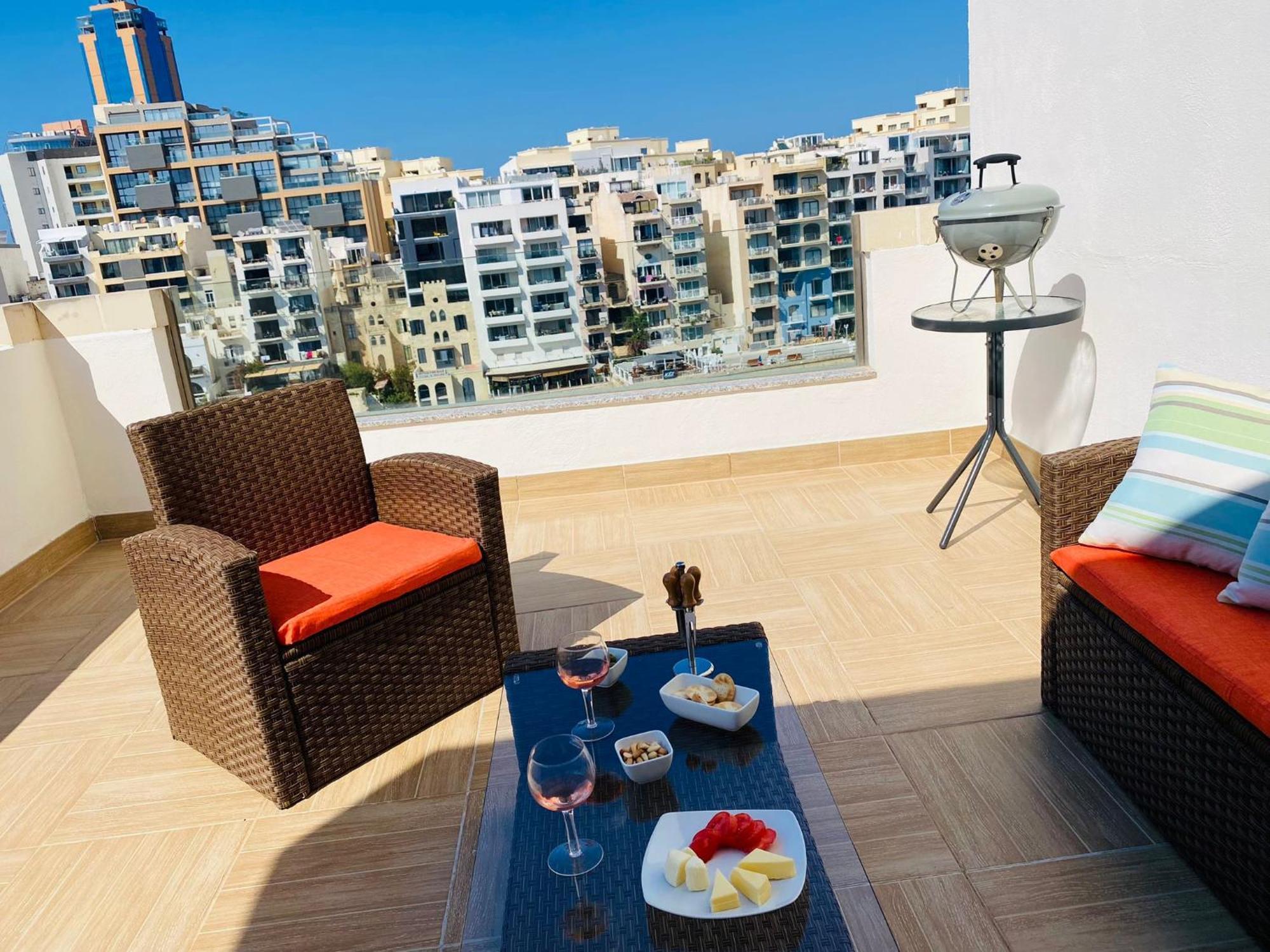 Spinola Shoreline St Julians *