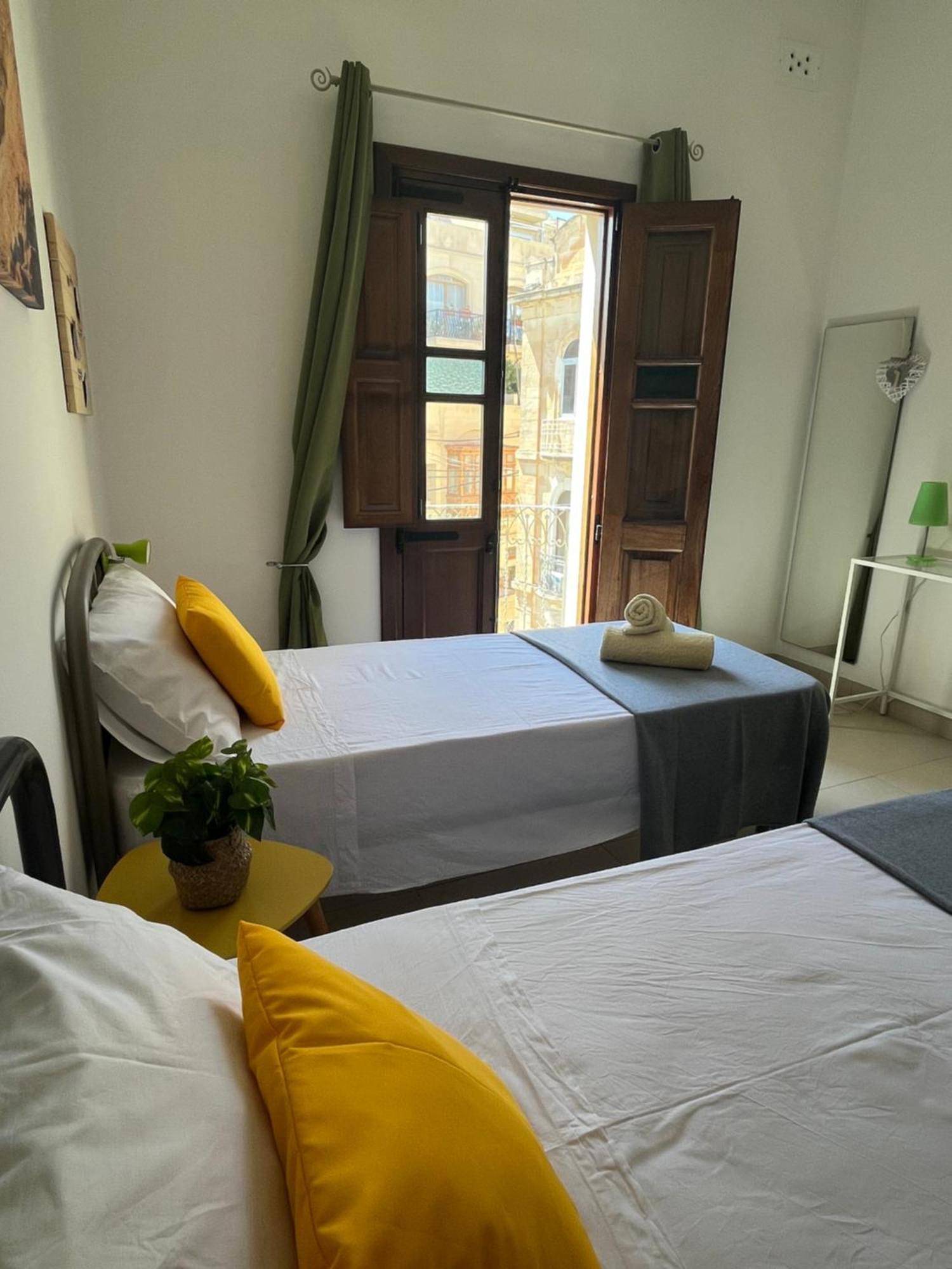 Spinola Shoreline St Julians Apartament